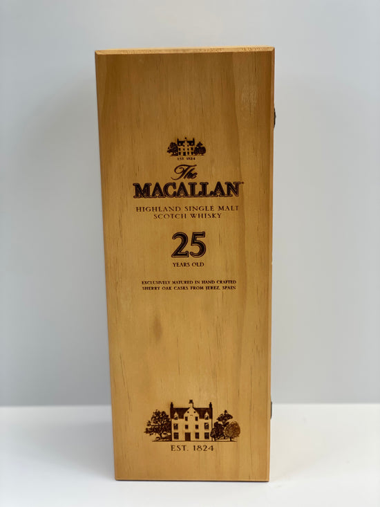 The Macallan 25 Year Sherry Oak